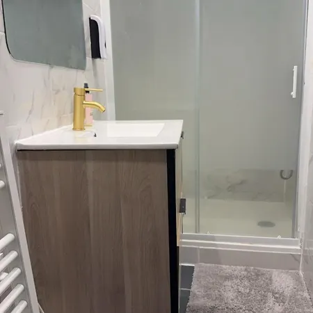 Jacuzzi Silencieux Apartment Deuil-la-Barre
