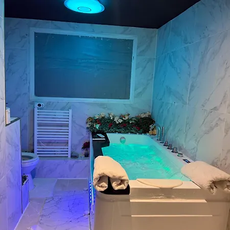 Jacuzzi Silencieux Apartment
